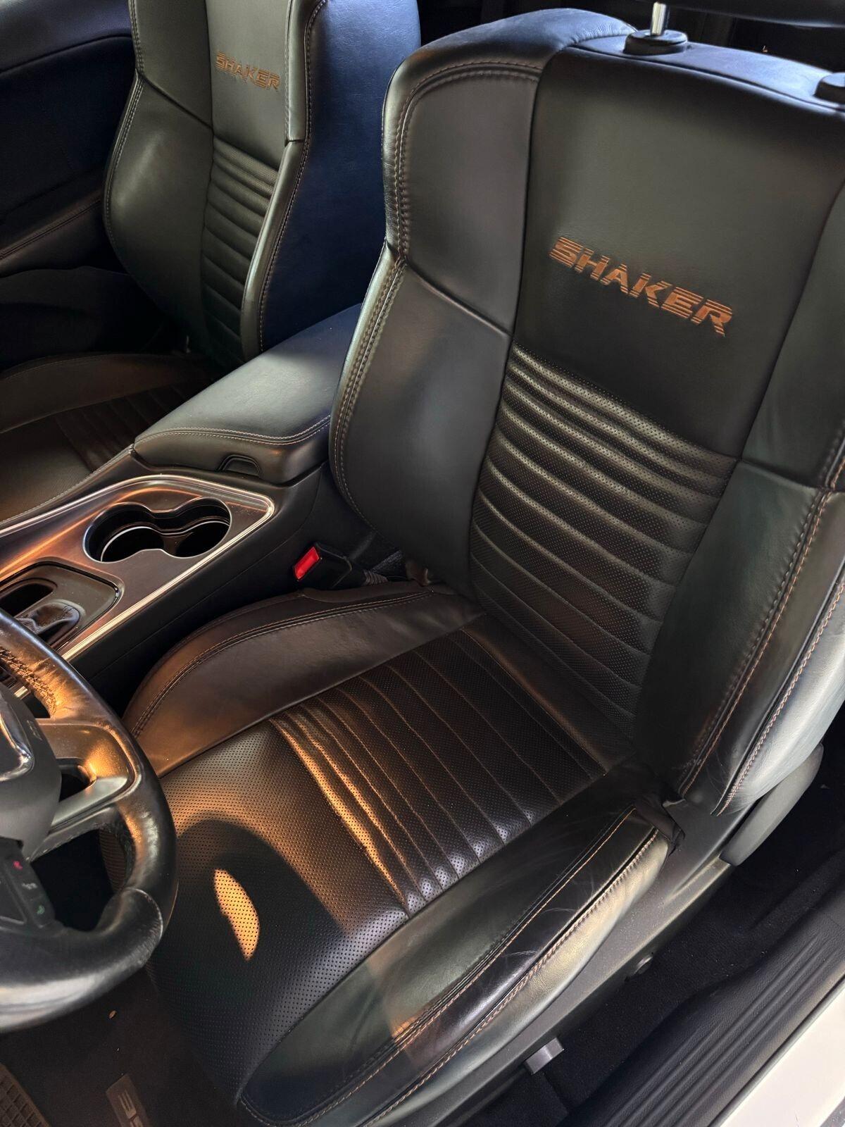 Dodge Challenger 392 SHAKER