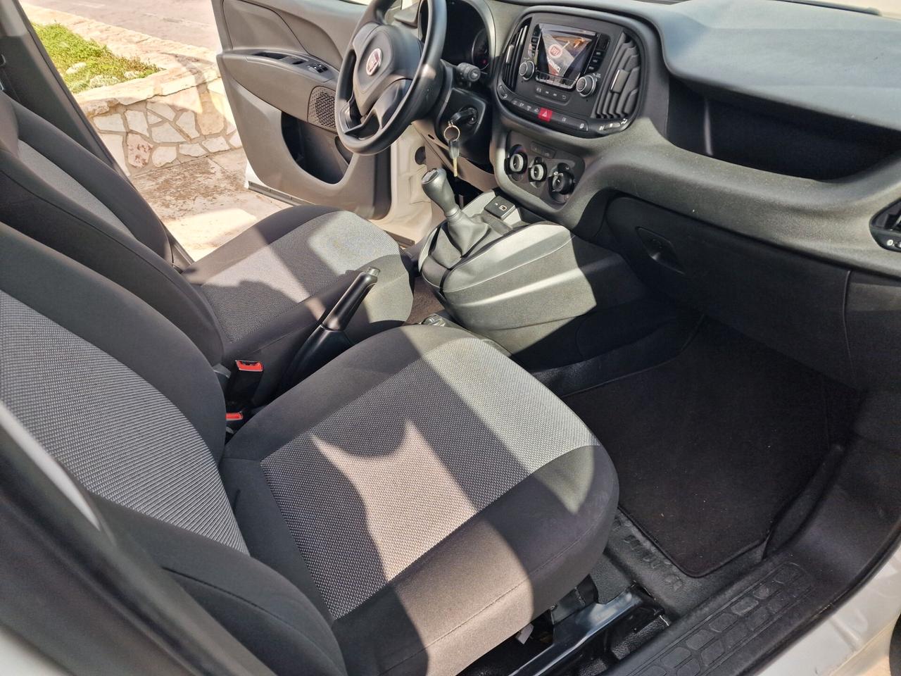 Fiat Doblò 1.3 MJT 11/2021 CON TETTO APRIBILE