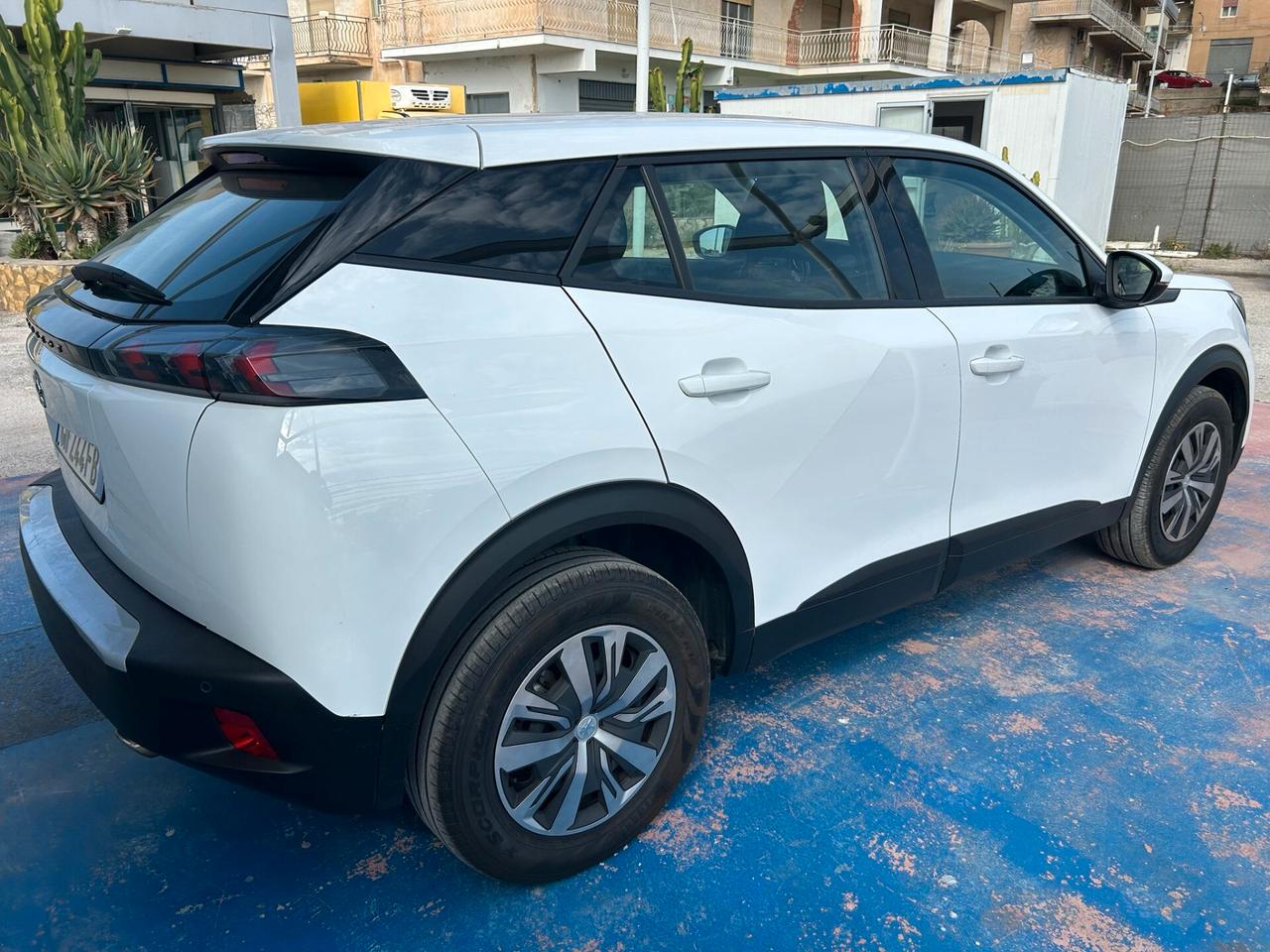 Peugeot 2008 1.5 BlueHDi 110CV 2021