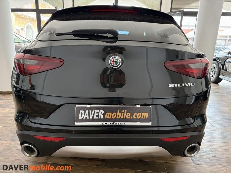 Alfa Romeo Stelvio Stelvio 2.2 Turbodiesel 160 CV AT8 RWD Business CONTO VENDITA