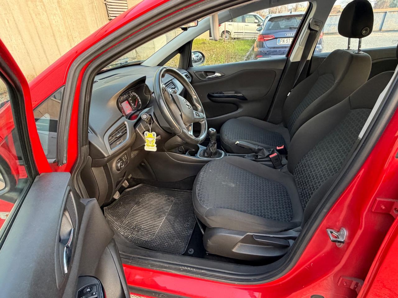 Opel Corsa 1.2 5 porte