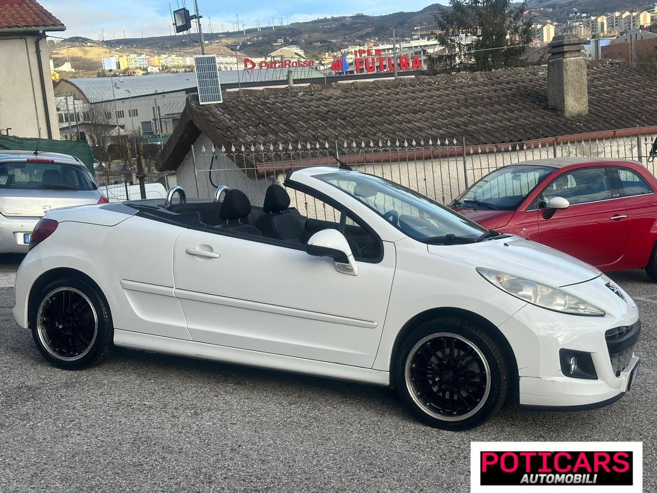 Peugeot 207 1.6 8V HDi 112CV CC Féline