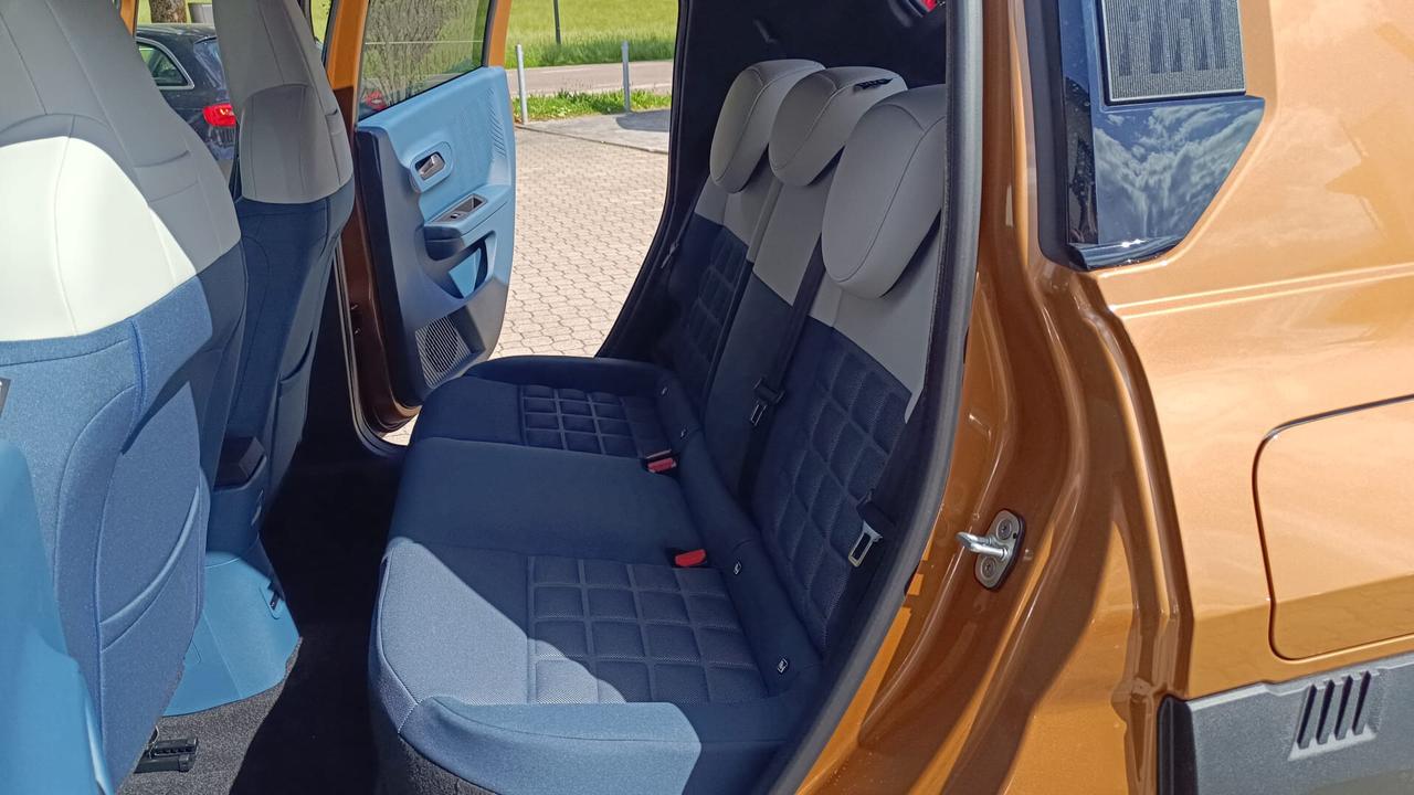 FIAT GRANDE PANDA IBRIDA LA PRIMA