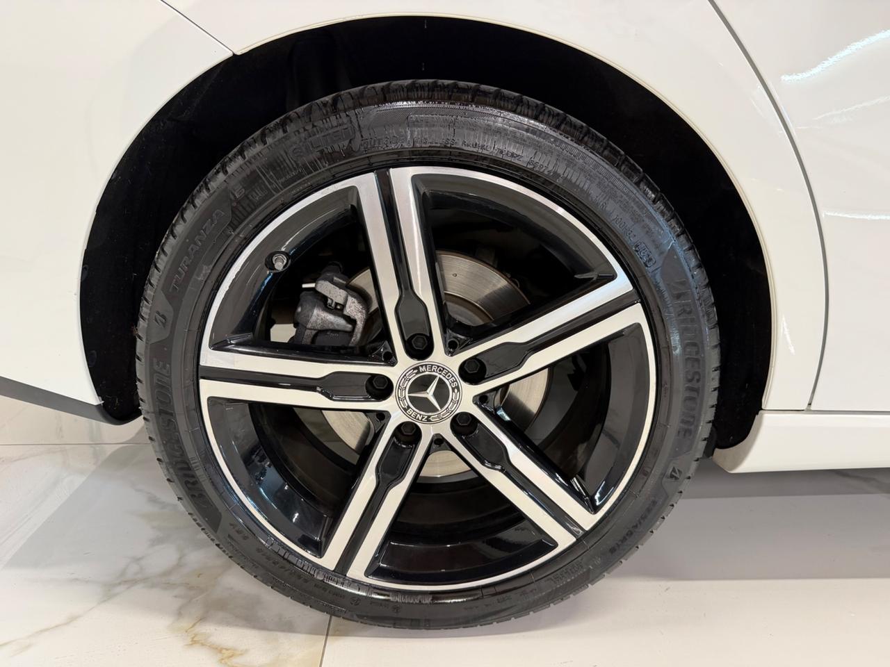 Mercedes-benz CLA 180 d Automatic Shooting Brake Sport