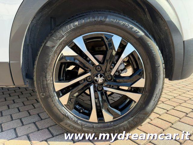 PEUGEOT 2008 PureTech 130 S&S Allure Pack