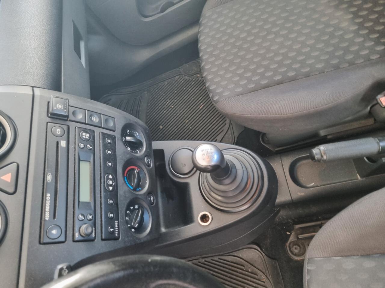 Ford Fiesta 1.4 16V 5p. Zetec