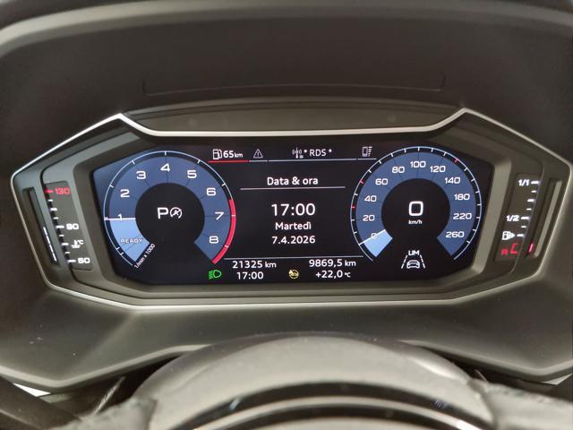 AUDI A1 SPB 25 TFSI S tronic Identity Black SLINE