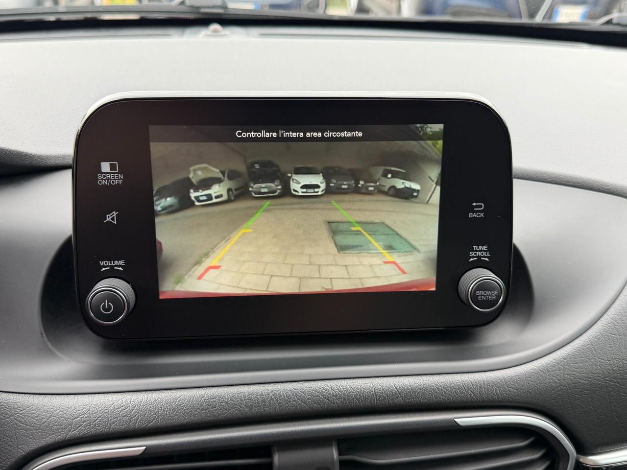 Fiat Tipo New 1.6 M.JET 130 cv. 5 porte CROSS (Nav)