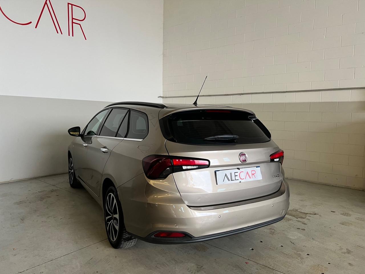 Fiat Tipo 1.6 Mjt S&S 5 porte Lounge