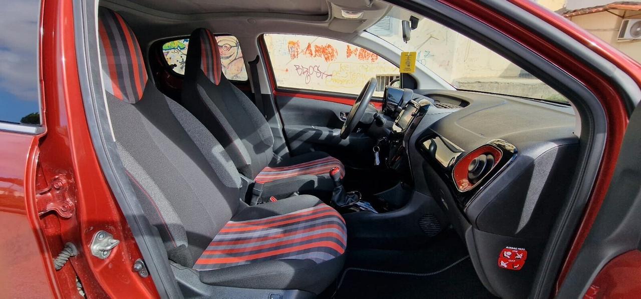 Peugeot 108 VTi 72 S&S 5 porte Allure