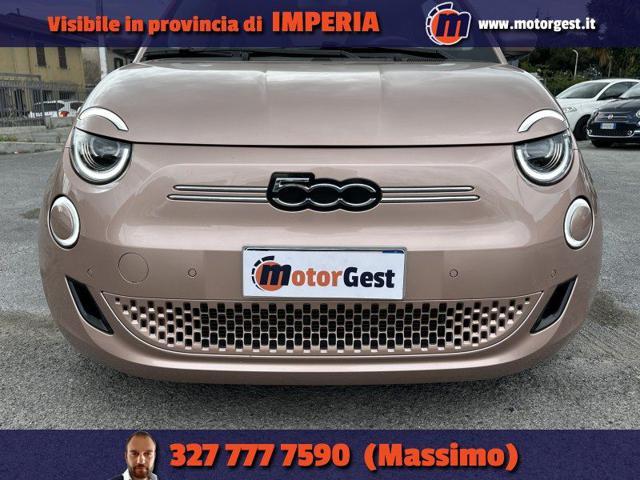 FIAT 500e 3+1 42 kWh La Prima OroRosa