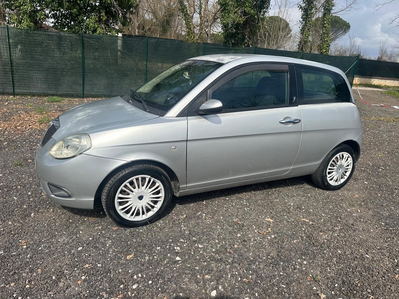Lancia Ypsilon 1.2
