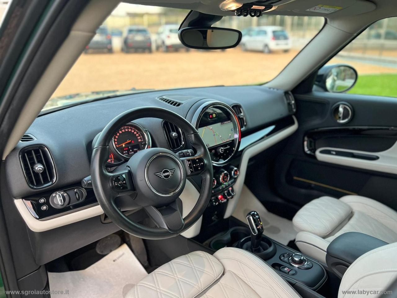 MINI Mini Cooper D Essential Countryman
