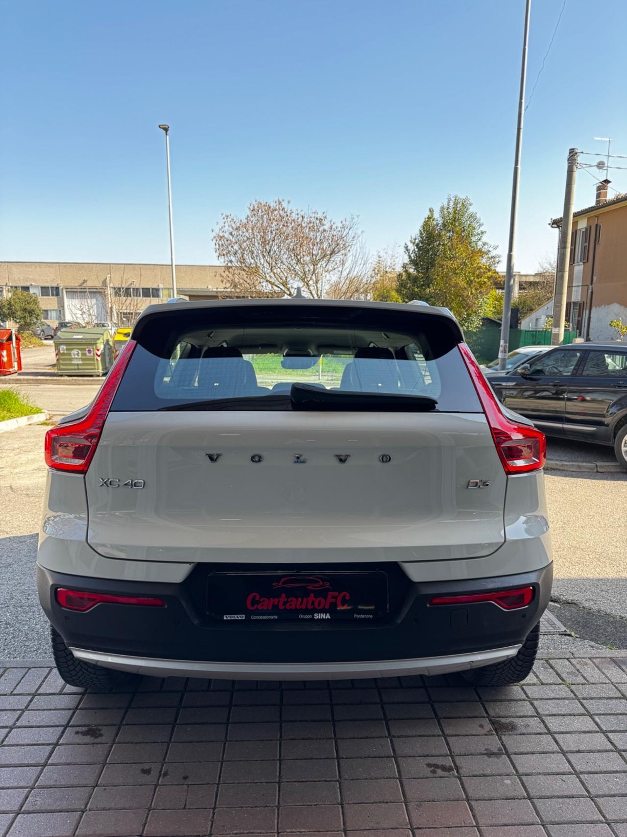 Volvo XC40 D3 AWD Business Plus