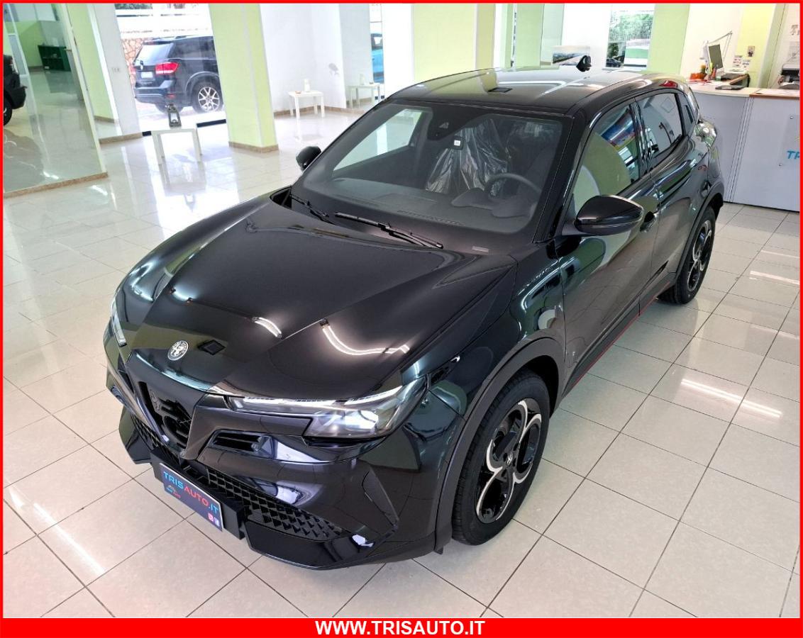 ALFA ROMEO Junior 1.2T Hybrid eDCT6 Speciale NEOPATENTATI IVATA