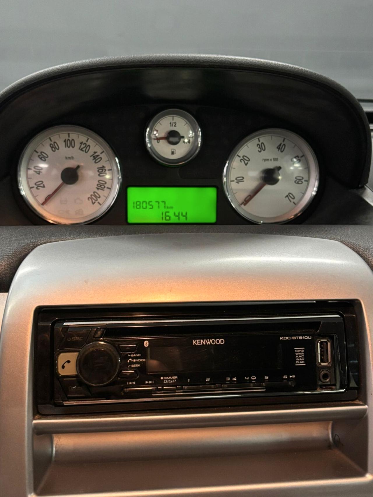 Lancia Ypsilon 1.2 Platino