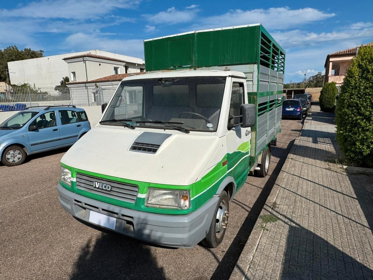 IVECO DAILY TRASPORTO ANIMALI