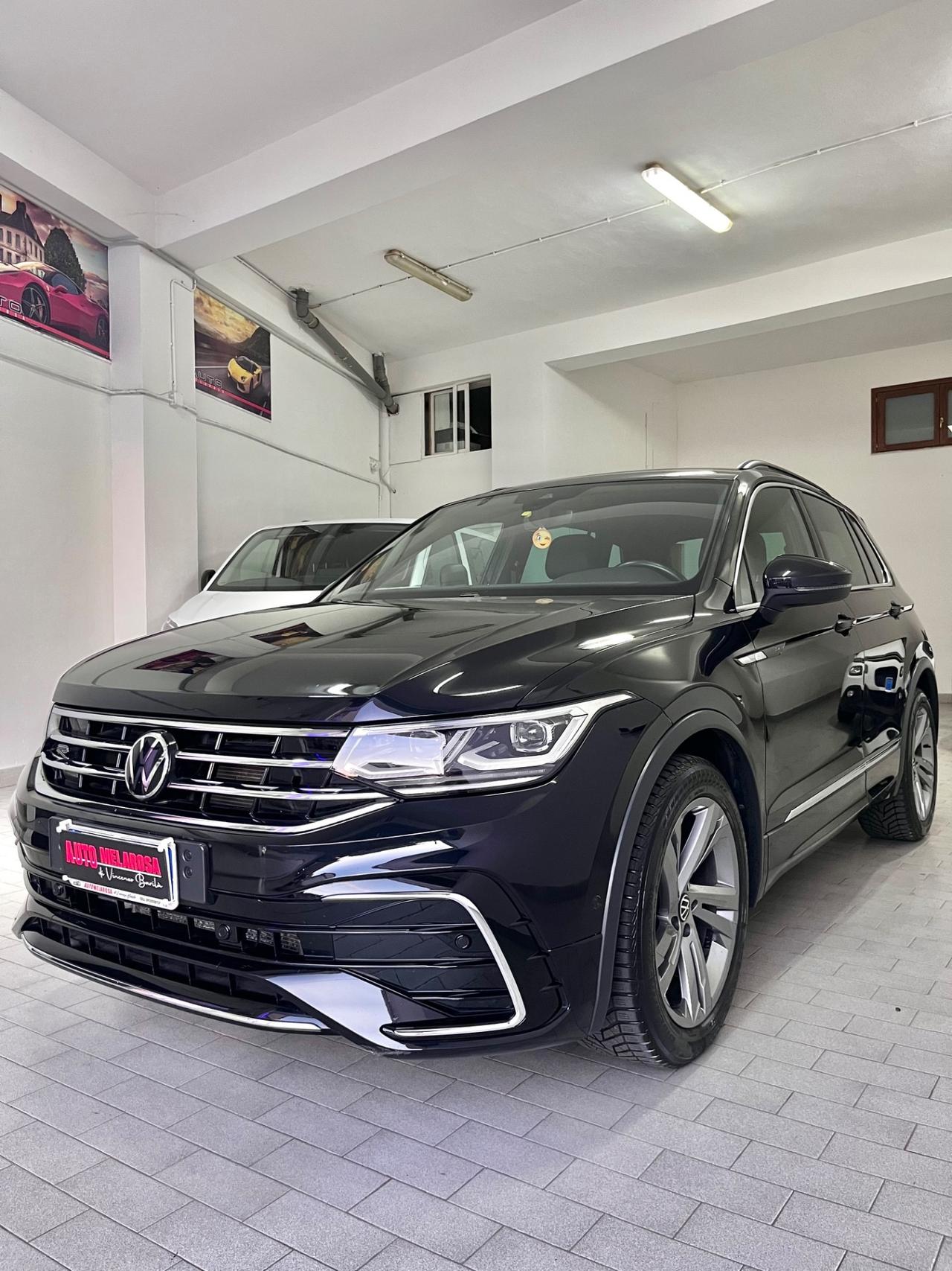 Volkswagen Tiguan 2.0 TDI 150 CV SCR DSG R-Line