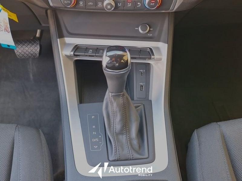 Audi Q3 35 TDI 150 CV Automatica NAVI LED Business