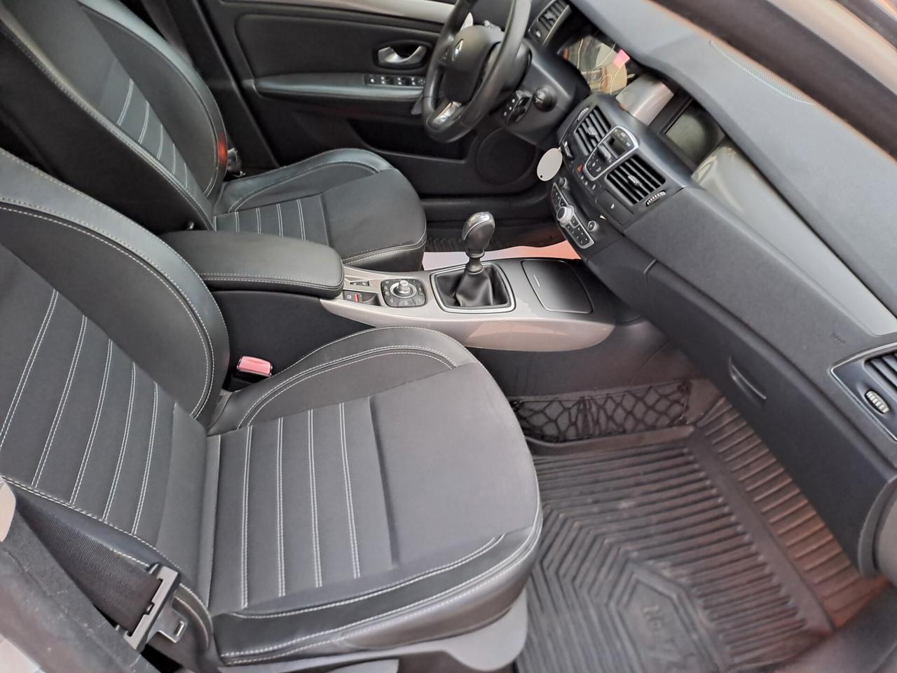 Renault Laguna 1.5 dCi 110CV SporTour Nav ESM