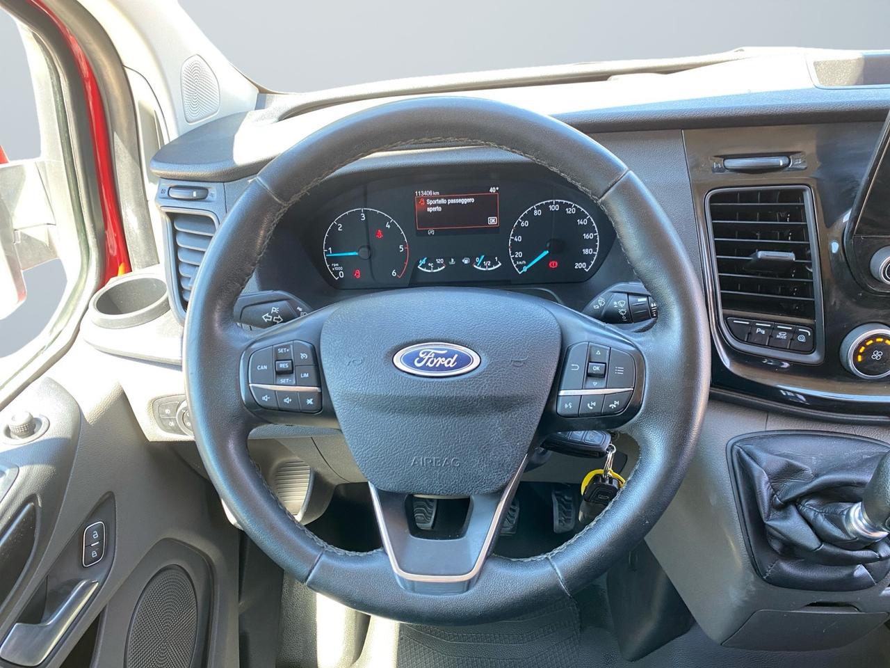 FORD Transit Custom 340 2018 - transit custom 340 2.0 tdci 130cv
