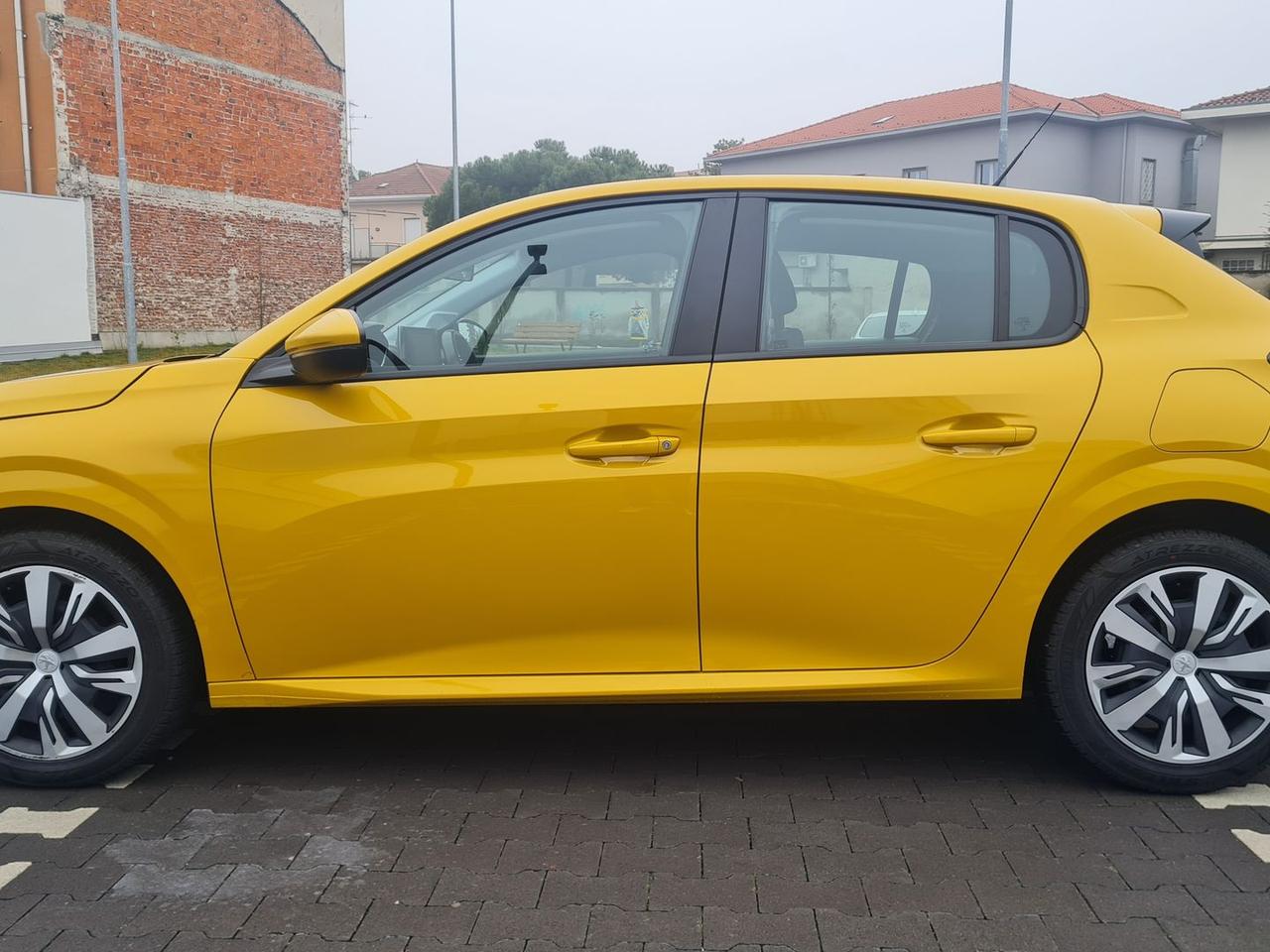 Peugeot 208 1.2 Pure Tech 75 Active #8996