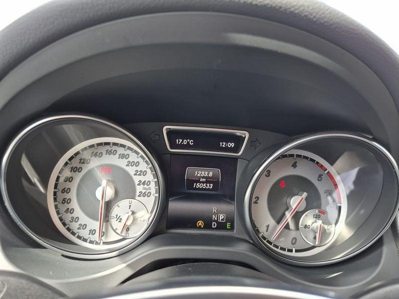 Mercedes-Benz CLA CLA Shooting Brake 200 d (cdi) Premium