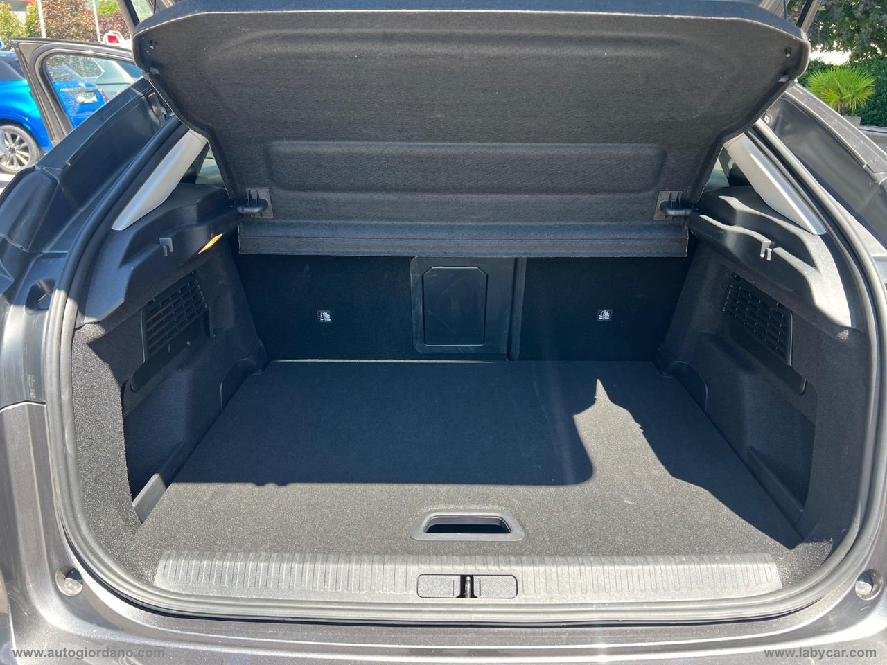 CITROEN C4 PureTech 130 S&S Shine