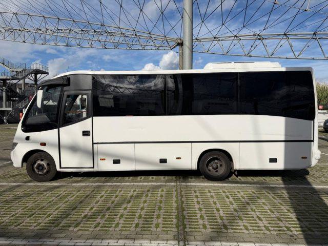 MERCEDES-BENZ LKW/TRUCKS Mercedes Benz 818 Beluga 29+1+1