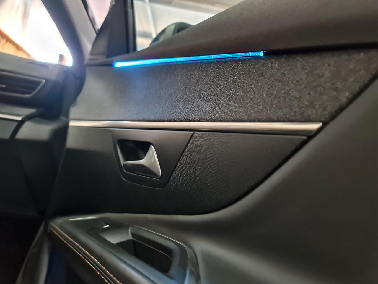 Peugeot 3008 BlueHDi 120 S&S EAT6 GT Line *Tetto apribile