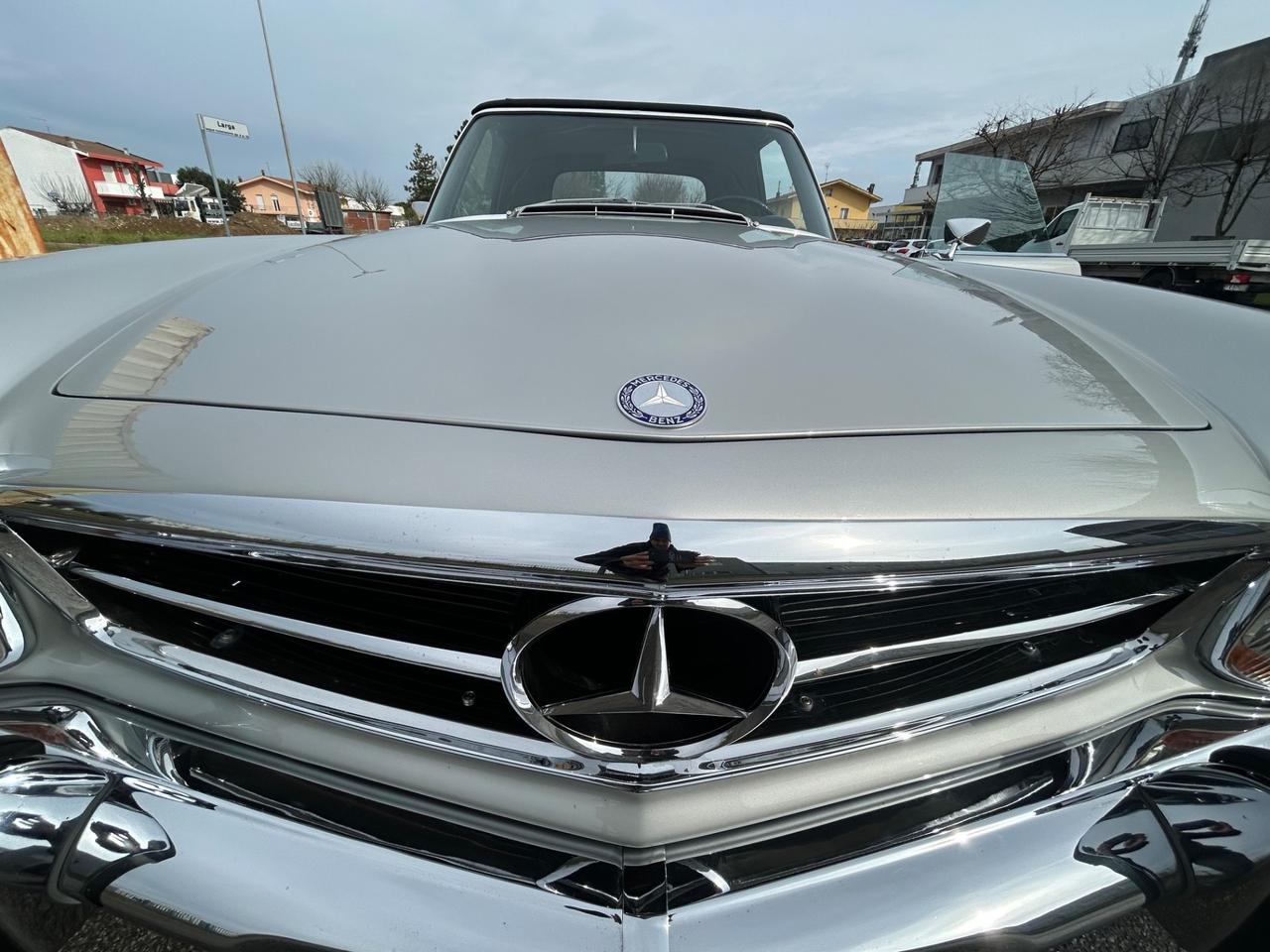 Mercedes-benz SL 280 W113 Pagoda