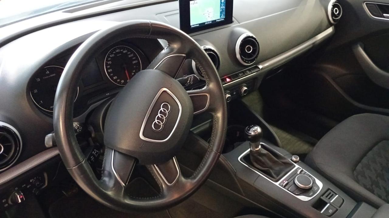 Audi A3 SPB 1.6 TDI clean diesel Ambition