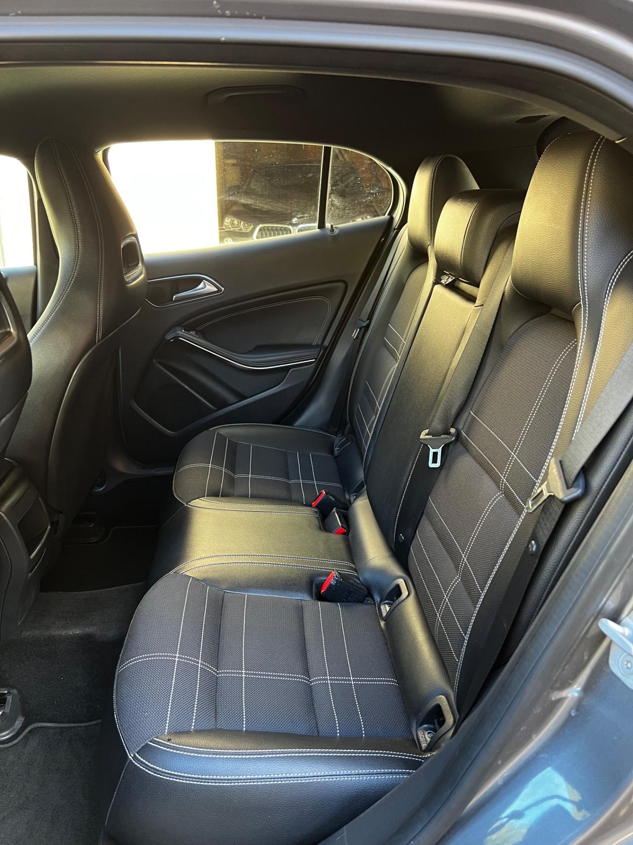 Mercedes-benz GLA 200 CDI Automatic Sport