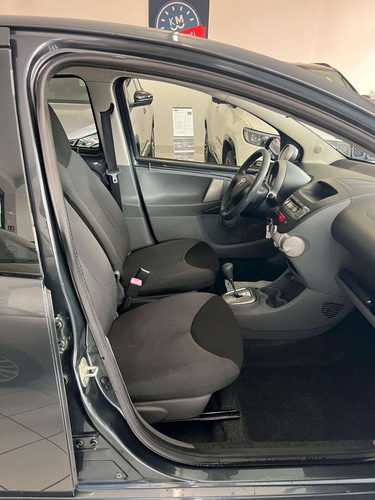 Toyota Aygo 1.0 12V VVT-i 5 porte Now