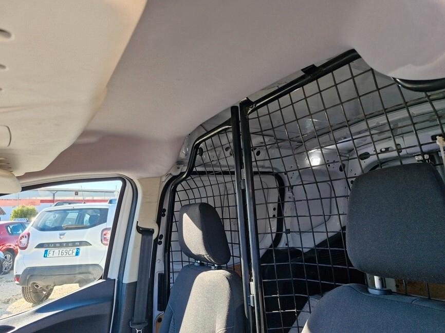 Ford Tourneo Courier 1.0 EcoBoost 100 CV Plus