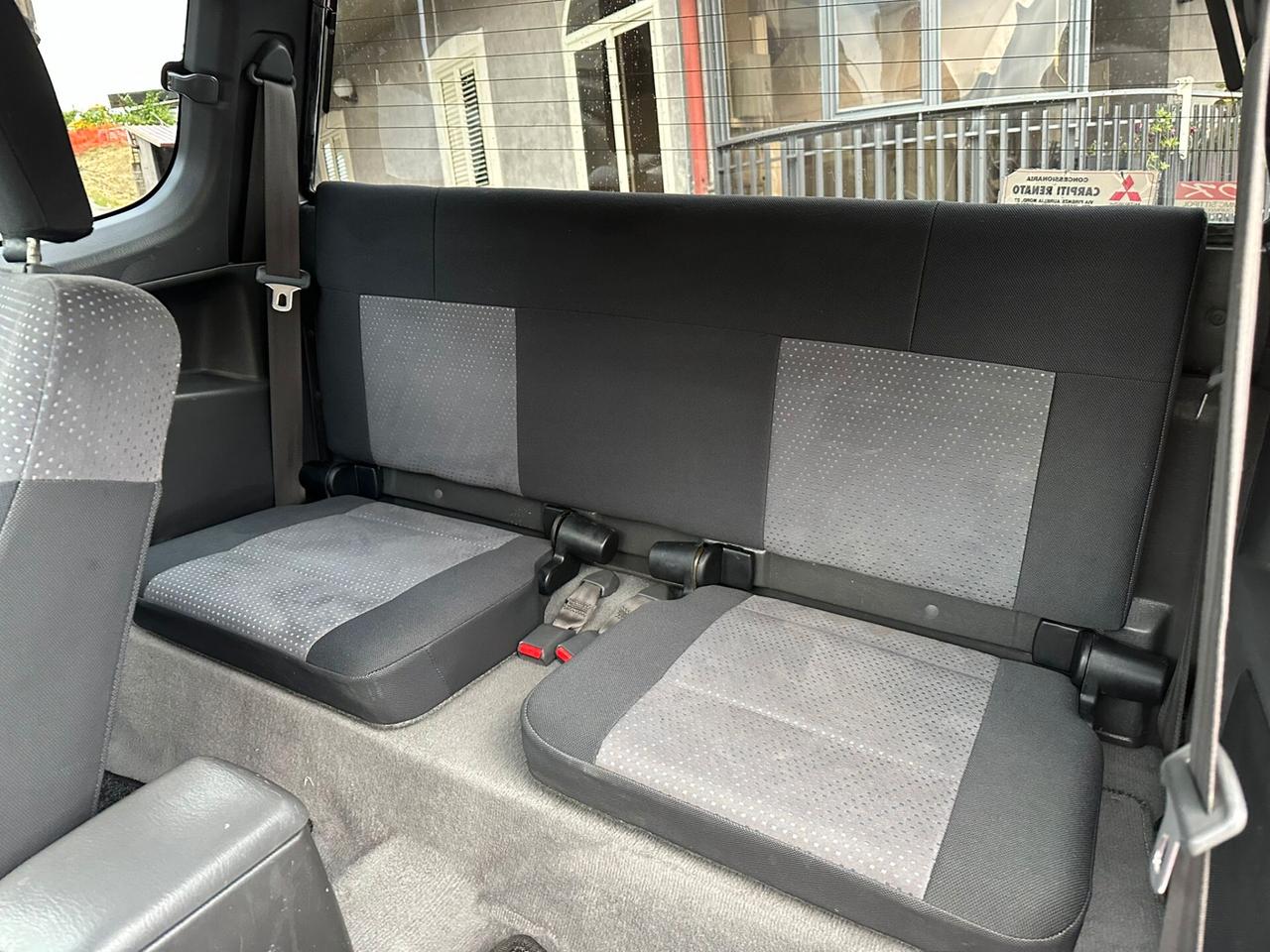 Mitsubishi L200 2.5 TDI 4WD Double Cab Pick-up GLS
