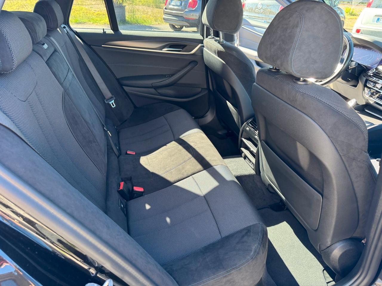 Bmw 520 520d mhev 48V Touring Msport