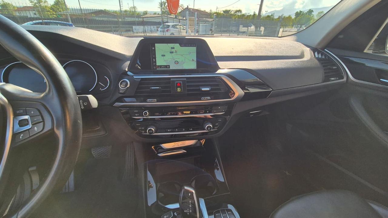 BMW X3 (G01/F97) X3 xDrive20d xLine