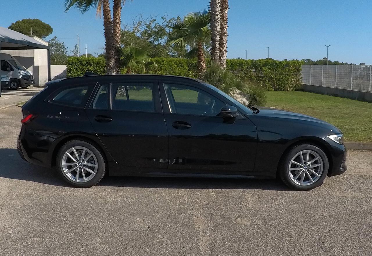 Bmw 318d 48V Touring Business Advantage