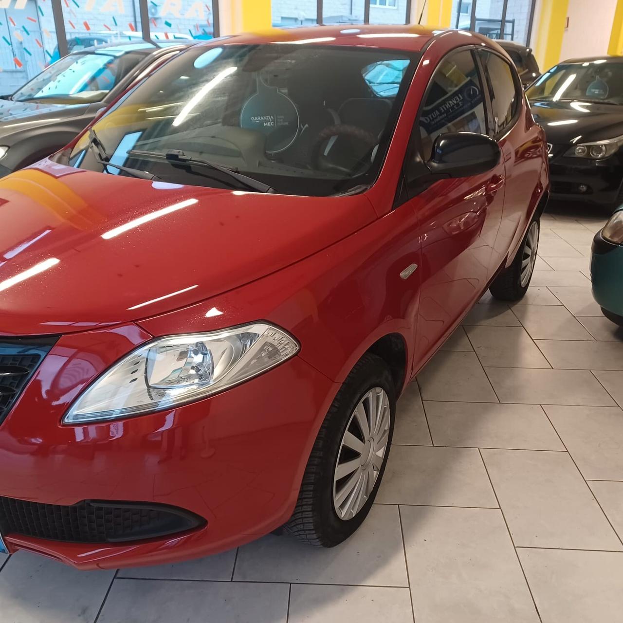 PERFETTA NEOPATENTATI LANCIA YPSILON