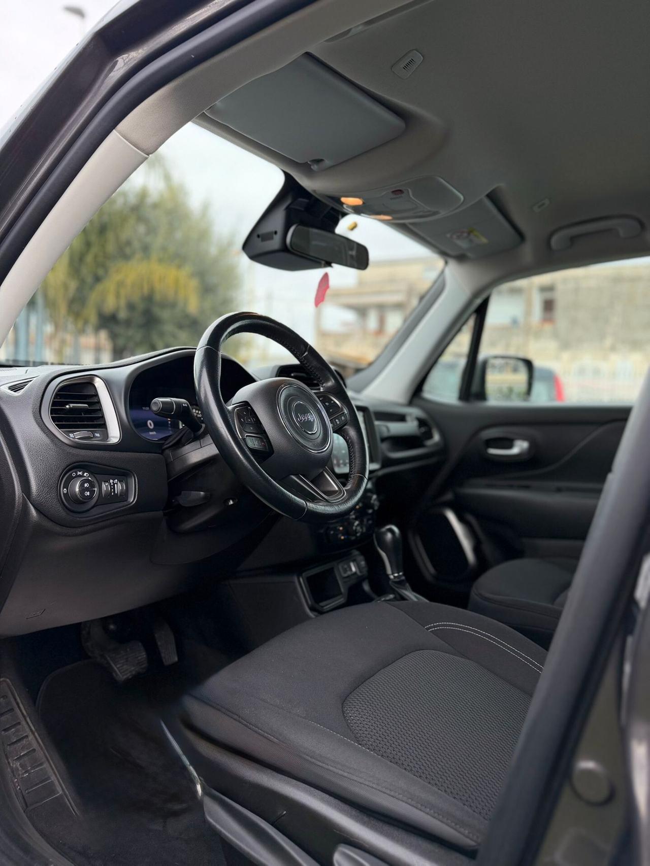 Jeep Renegade 1.6 Mjt DDCT 120 CV Limited