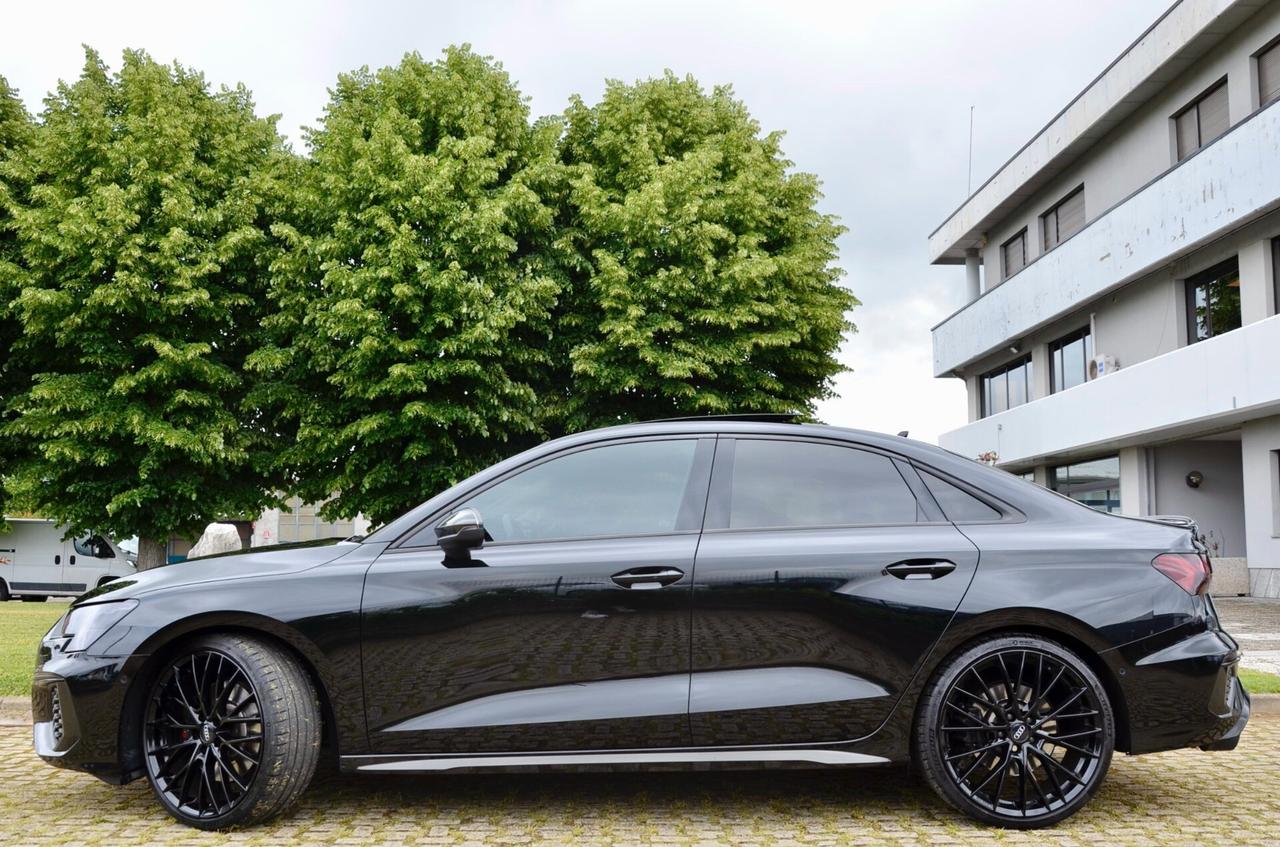 AUDI S3 SEDAN 2.0 TFSI SPORT ATTITUDE QUATTRO 310cv S-TRONIC, IVA SUL 100%, TETTO, SCARICO MILLTEK, BANG&OLUFSEN, TOTAL BLACK, 20″, PERMUTE