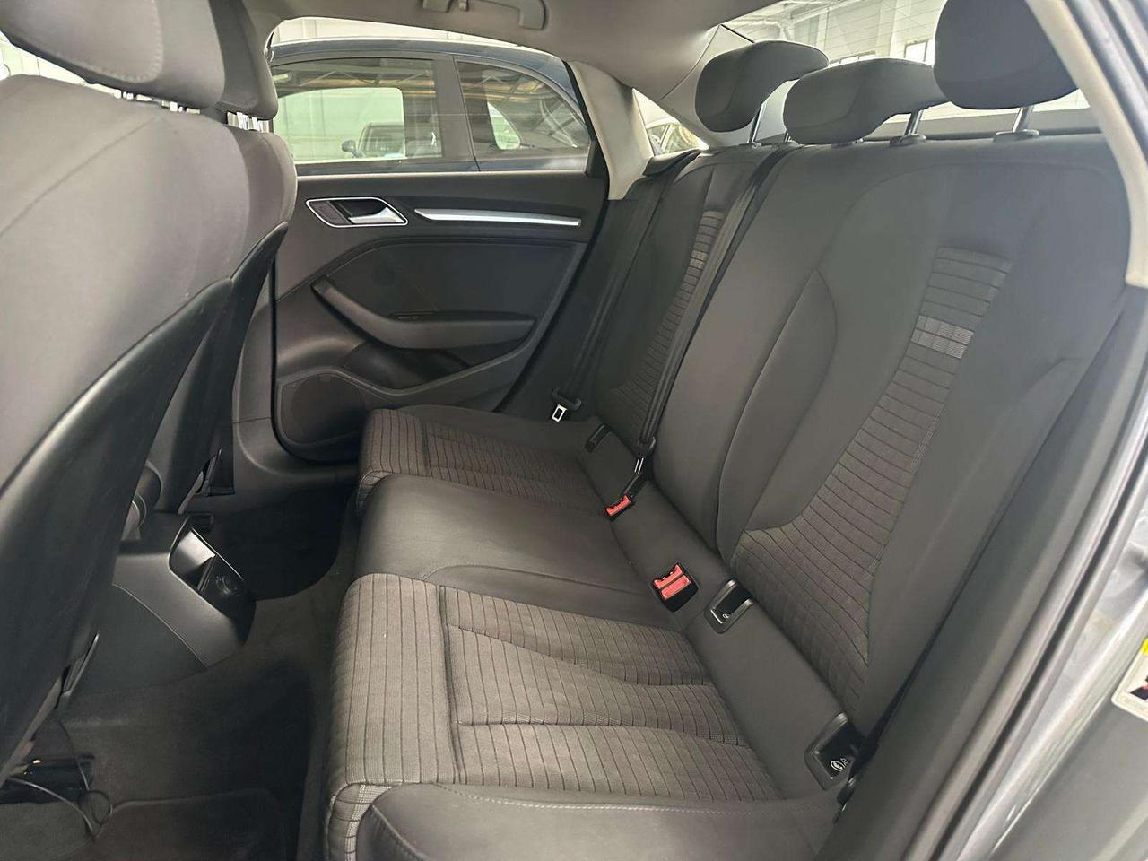 Audi A3 A3 III 2013 Sedan Sedan 1.6 tdi ULTRA 110cv E6