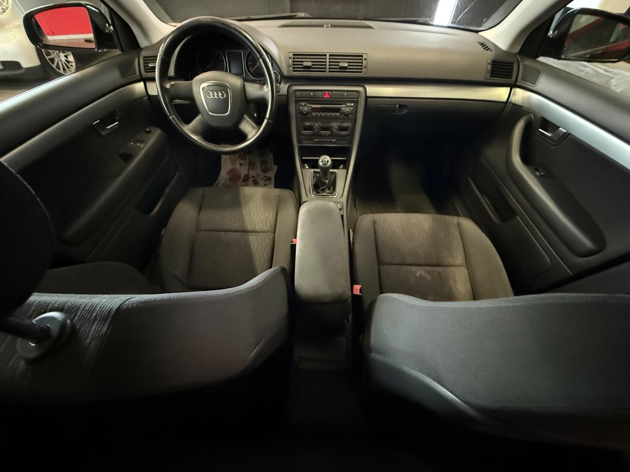 Audi A4 2.0 20V