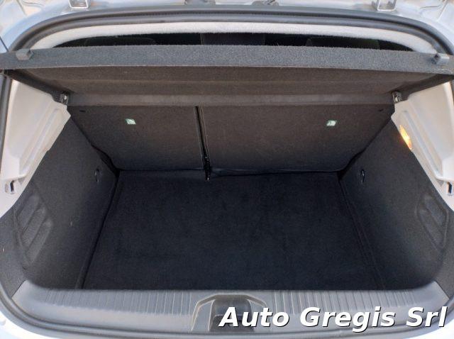 RENAULT Clio TCe 90 CV 5 porte Zen - Garanzia fino 36 mesi