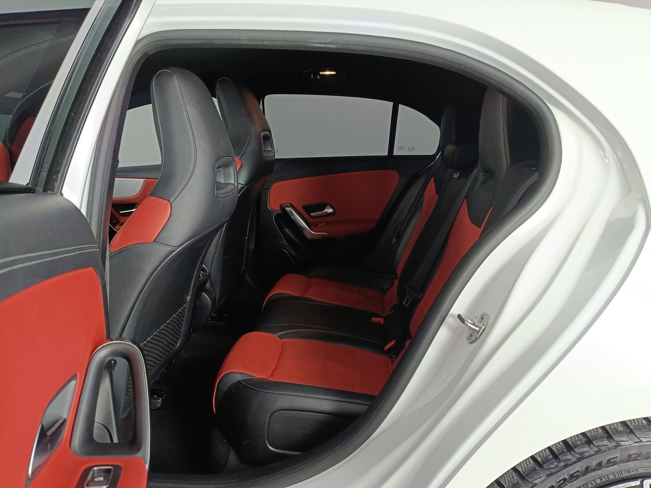 Mercedes-Benz Classe A - W177 2018 - A 180 d Premium auto