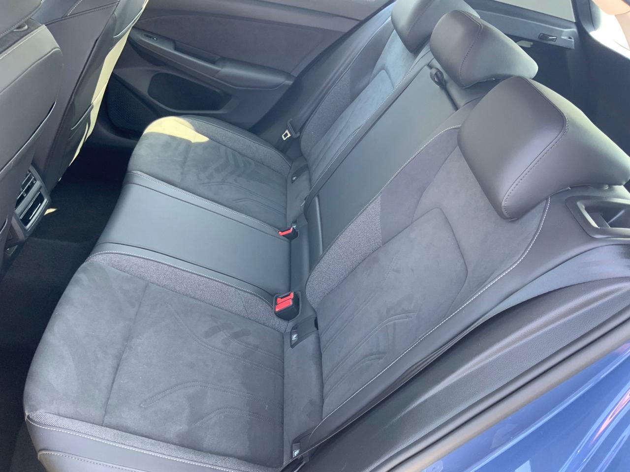 Volkswagen Golf 2.0 TDI 150 CV DSG SCR Style