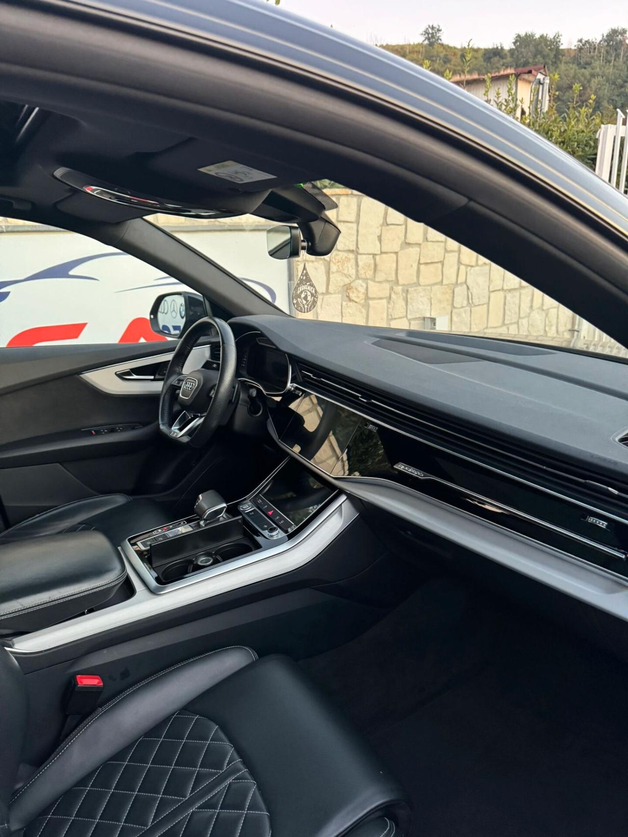 Audi Q8 50 TDI 286 CV quattro tiptronic