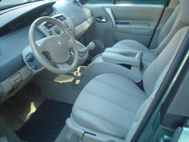 Renault Scenic 1.9 dCi 120CV