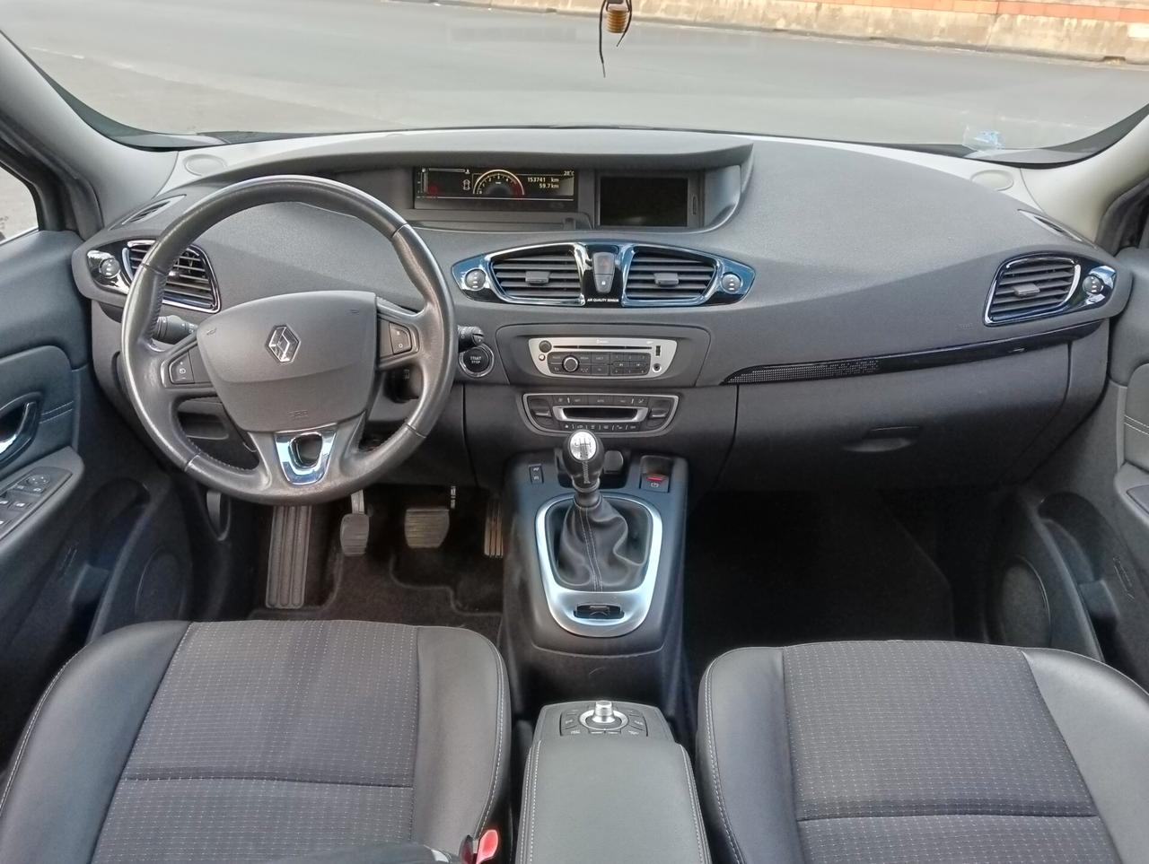 RenaultScénic XMod 1.5 dCi 110CV
